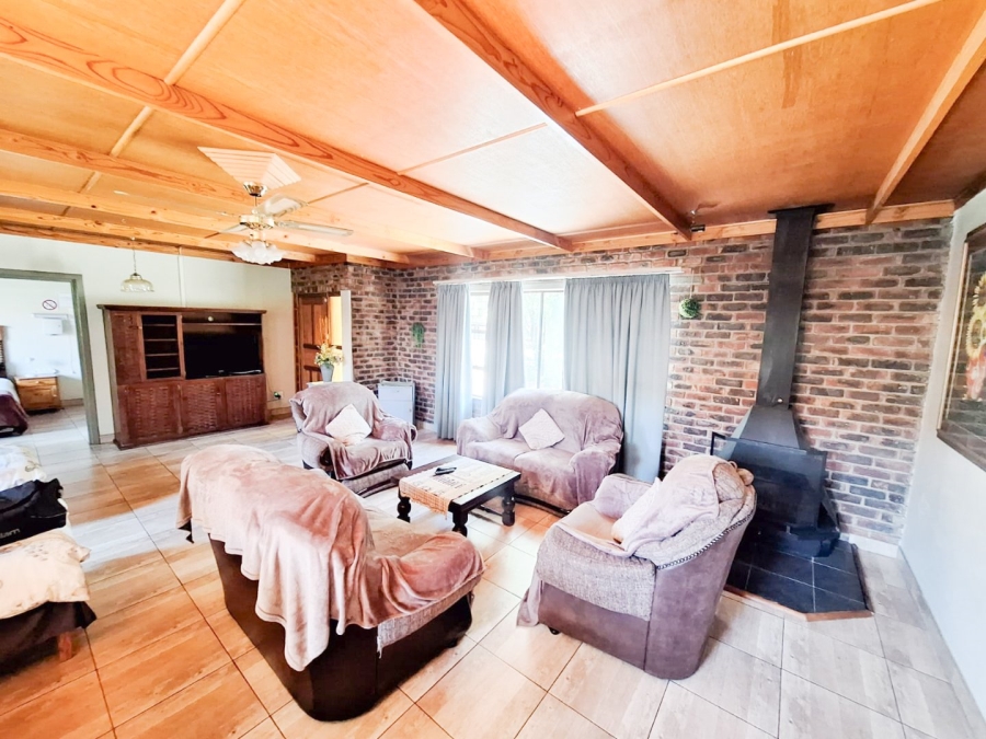 12 Bedroom Property for Sale in Pellissier Free State